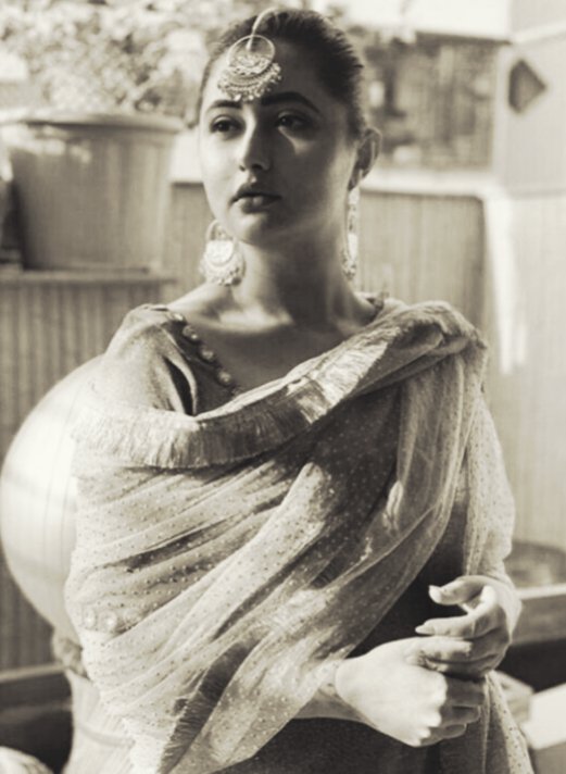 7lvariety_II's tweet photo. Timeless Art ❤✨
= #RashamiDesai https://t.co/aDj0fyhkfG