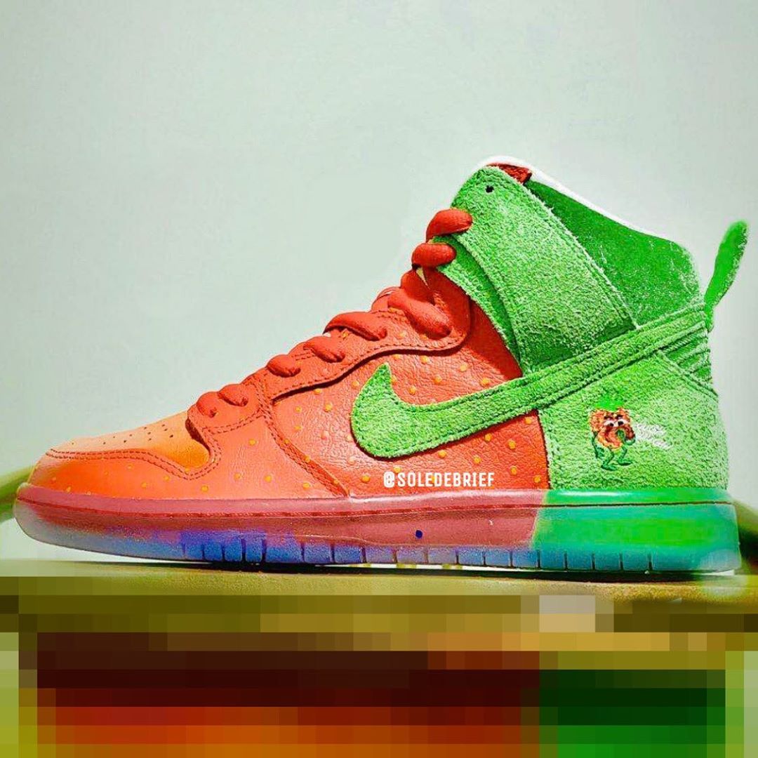nike sb strawberry cough release date