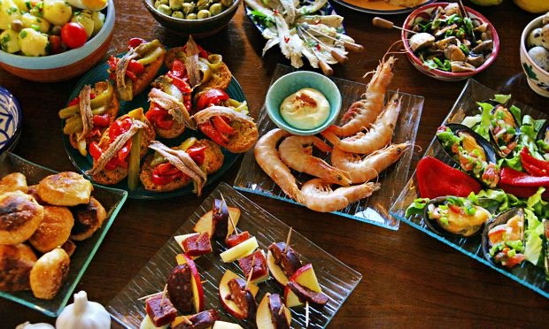 TV83info's tweet image. Tout ça C bien beau mais maint'nant C l'#Apéro 🇫🇷 À votre bonne santé 
@MarielleSoldani @ristorcelli1 @stephy_poiret @PLERAT @gazz83dw06 @LescorsairesRCT @HeloisePegourie @tonton_phil @BEDINISebastien @gdset83 @GRoquebert @CapitaineFlam4 @duvignau_sandra @savanabay 
@Auredhir