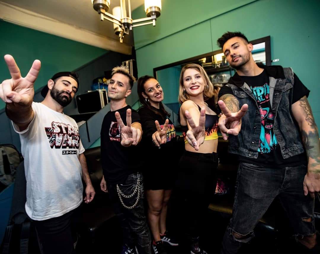 Hoy estaríamos disfrutando de <a href="/ankormusic/">Ankor</a> en el Pub Transylvania de Vigo 😭

Pero no os preocupéis, la visita de los catalanes a Galicia tiene nueva fecha: el 2 de octubre, y lo harán igualmente junto a <a href="/ourgameband/">OUR GAME</a> y #Nephys. 

➡️ Venta online: is.gd/8aW0RZ