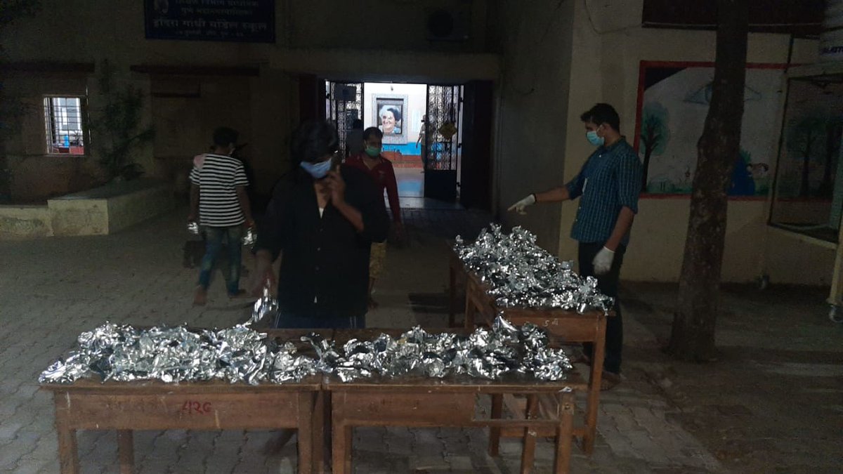 DiMaRF5's tweet photo. #COVID_19: Operation COVID-19(Day 3)(Dinner distribution)
Help us to help those in need. Kindly step forward and donate as much as you can!!!
#WeStandWithFellowCitizens #staysafestayhome #IndiaFightsCorona
#DiMaRF #ResolvedToFightDisaster https://t.co/RGvoTeVPQS