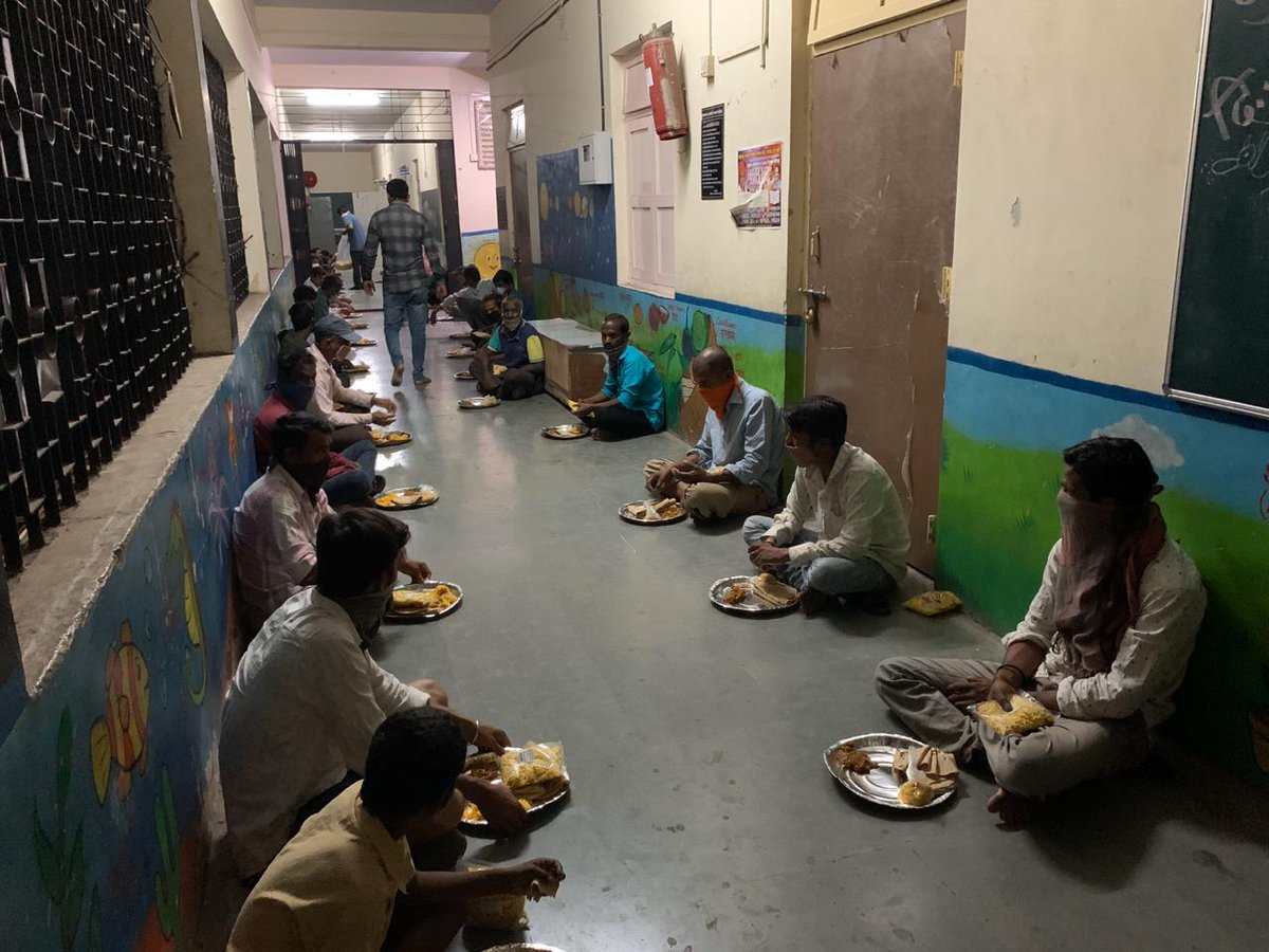 DiMaRF5's tweet photo. #COVID_19: Operation COVID-19(Day 3)(Dinner distribution)
Help us to help those in need. Kindly step forward and donate as much as you can!!!
#WeStandWithFellowCitizens #staysafestayhome #IndiaFightsCorona
#DiMaRF #ResolvedToFightDisaster https://t.co/RGvoTeVPQS