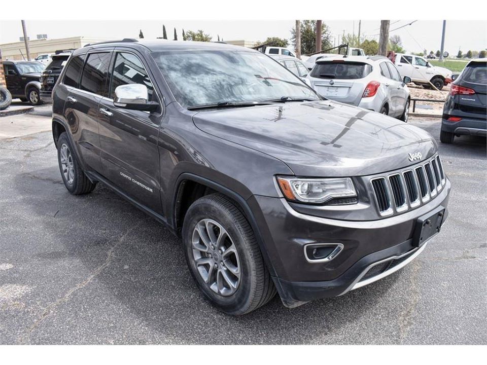 DirectAutoplex's tweet photo. This sleek 2014 #Jeep #Grand #Cherokee #Limited just arrived and will NOT stick around long! 🙌🏻 Click here to learn more: https://t.co/SSWRWsDqWz https://t.co/yA9bAQNAeR
