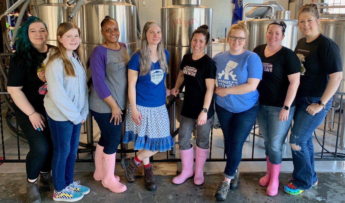 Happy New Beer Release Day! The ladies of the Pink Boots Society - Western Kentucky Chapter - from Dry Ground Brewing Company, Henderson Brewing Co., Paducah Beer Werks and HBC - came together last month to brew HopTarts2.  Use the link to order:

hopkinsvillebrewingcompany.com/beer-to-go/hop…