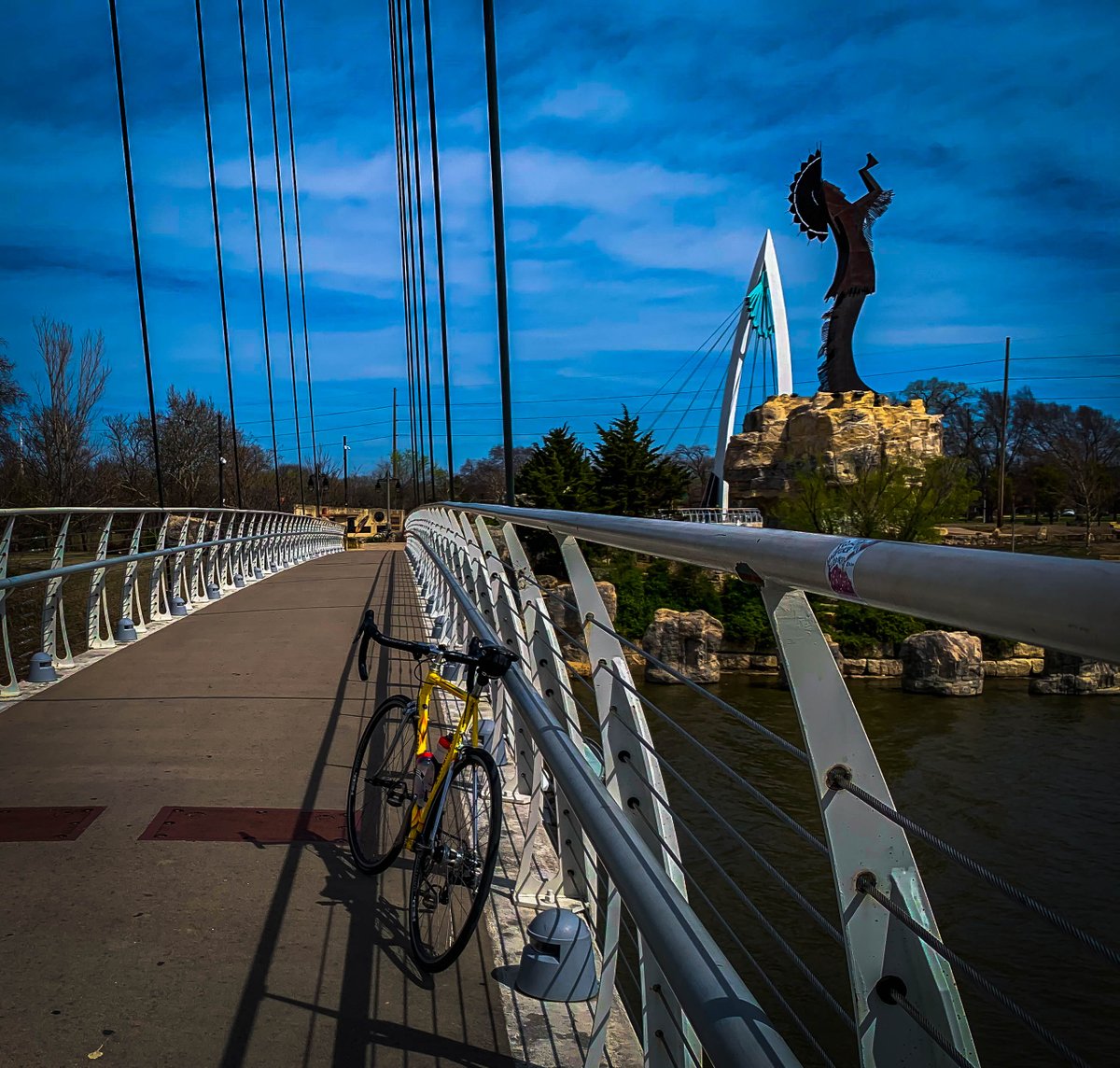IctWulander's tweet image. 70 degrees on Wed when I took this photo.  Yesterday&apos;s ride was cooler.  Today:  16 degree wind chills.  #trainerride