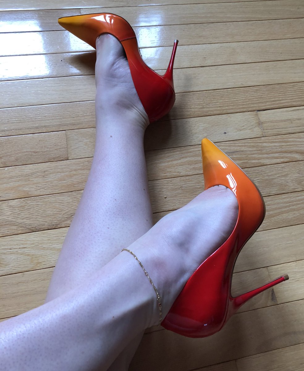 My high femme life has not been conducive to this apocalypse. But since rules no longer apply, I am going to keep wearing heels every day anyway and shall use them to mark the passing of time. Welcome to my thread of Heels in the Time of Corona 