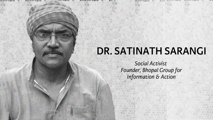 Satinath Sarangi, activista del Grupo de Bhopal que lucha por justicia contra la multinacional estadounidense, afirma que "un 93% de las víctimas quedaron sin indemnización" de las mas de 500.000 que fueron afectadas por la matanza quimica capitalista de la que nadie se hace eco.