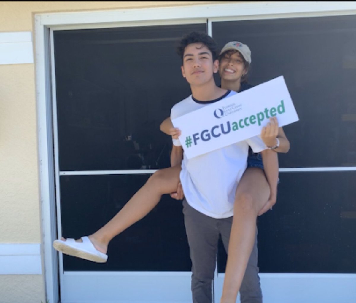 _yflynn's tweet photo. We have TWO College Bound Cobras to celebrate! @cookasarah and Jonathan Ban have been accepted to @FGCUEagles! Sarah will major in nursing and Jonathan in economics! We are SO proud of you ♥️! @hhscobras @HHSRogers https://t.co/Llcdr8YnlU