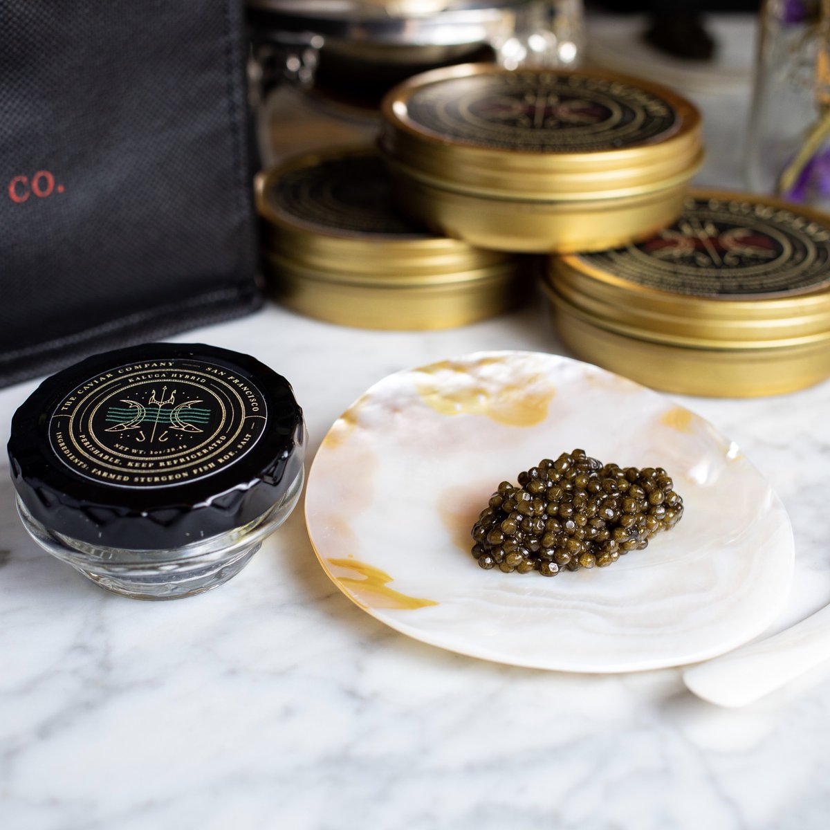 Looking for the perfect caviar that is going to give you a nice pop? Indulge in our Kaluga Hybrid! It is the closest relative to the Beluga, giving you a larger egg and nice buttery finish ❤️

📸: Wild Horse Productions 

#caviardreams #thecaviarco