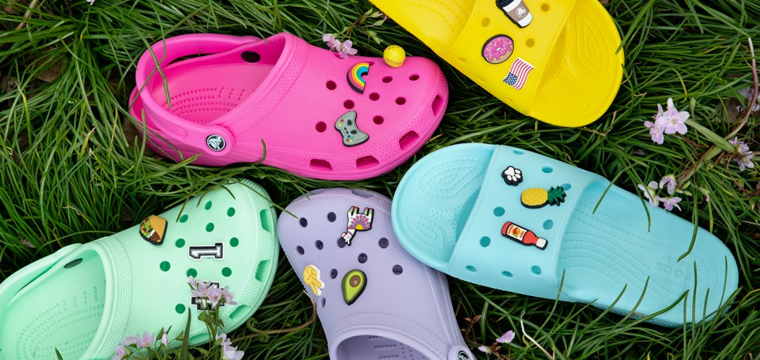 shoe carnival crocs