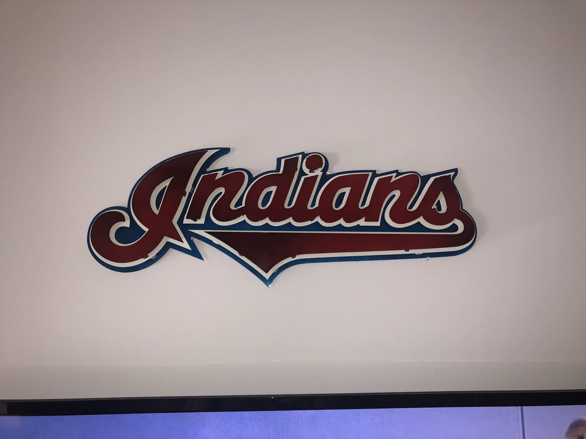 Shout out to <a href="/Hexheadart/">Hex Head Art</a> these @Indians signs are sick.