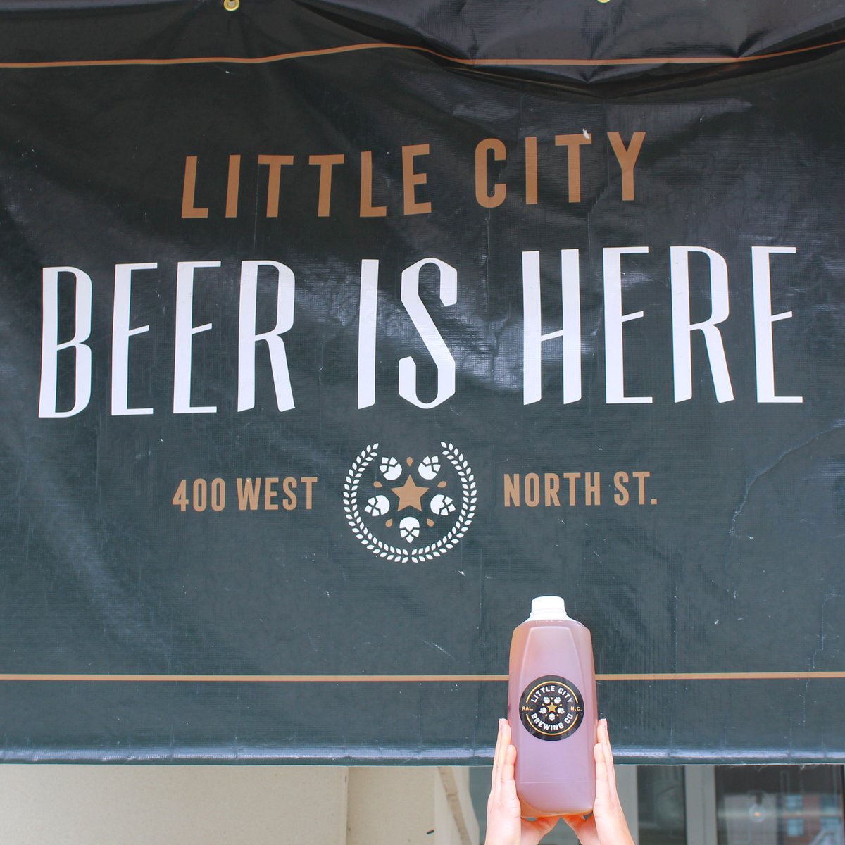 We’ve got half gallon beer jugs up for grabs for $18! 

Click this link to start your order! 
little-city-brewing.square.site