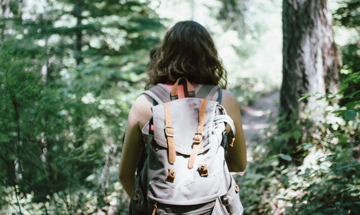 Getting outside is good for your mental and physical health! But before you head out, here are two tips for safely exploring:
👉 Visit a lesser-known spot and explore close to home. 
👉 Go out at non-peak times—usually early in the morning or later in the day—to avoid crowds.