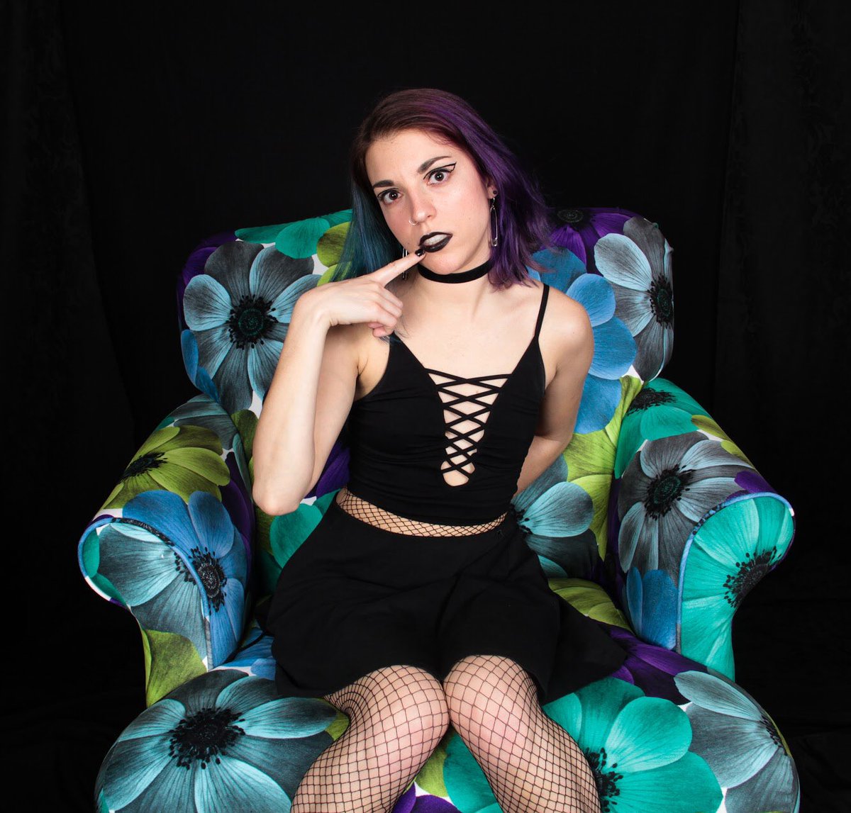 madiwhen's tweet photo. 🖤 https://t.co/FNpDGMQrHx
