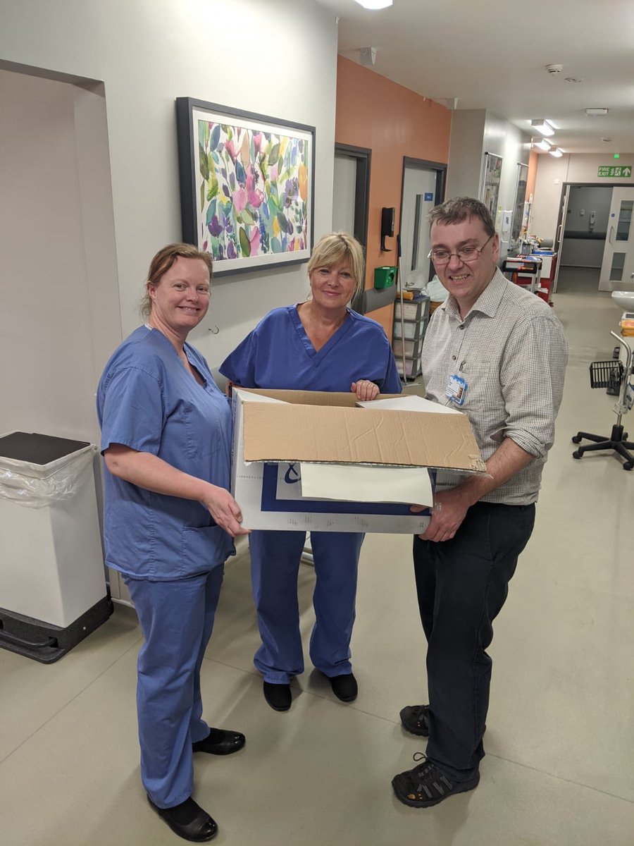 Goodies being delivered to CICU and C7, the ID ward <a href="/HullHospitals/">Hull University Teaching Hospitals NHS Trust</a>. Thanks again <a href="/H_and_B_Hull/">Holland&Barrett_Hull</a>. Your generosity is much appreciated #ItsOkNotToBeOk @brookes254 <a href="/SimonNearney09/">Simon Nearney</a> @terry_moran1 <a href="/leelou218/">Lucy Vere</a>