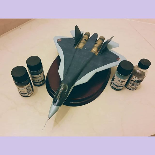 mmpaint's tweet photo. Gran trabajo terminado de @fabriciocastroz con productos #MonkeyModellingPaint . #su57 #sukhoi #russia #revell #zvezda #modelaircraft #syfymodel #scalemodelsworld #gunpla #wasteland #armormodelling #afv #weathering #aircraftmodelling #aircraft #plamodel… https://t.co/6nJM6Kq6wG https://t.co/e0opebUrwd
