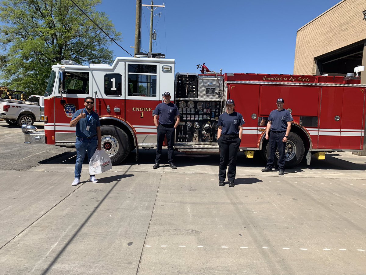 First Responder ⛑ Appreciation Blitz across Eastern North Carolina and the Coast #EastcoastRiders <a href="/keri_penberthy/">Keri Penberthy</a> <a href="/Jmatalanglois/">Jenn Mata-Langlois</a> <a href="/CStanley_711/">Courtney Stanley</a> <a href="/IHXRoads/">IHXRoads</a>