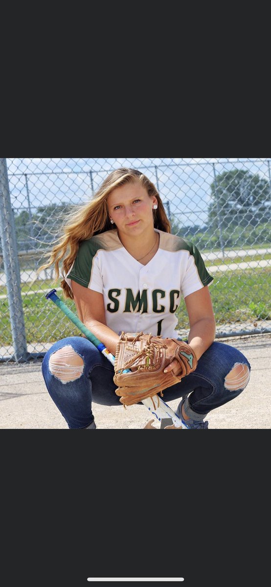 SoftballSmcc's tweet photo. “Strength is what we gain from the madness we survive”

These young ladies were about to have phenomenal senior seasons!

I couldn’t have asked for better senior leaders! I am beyond proud of both of you! 

Prayers to all seniors out there 💚🥎
#foreverakestrel #kestrelsoftball https://t.co/G6AZS9TqhK