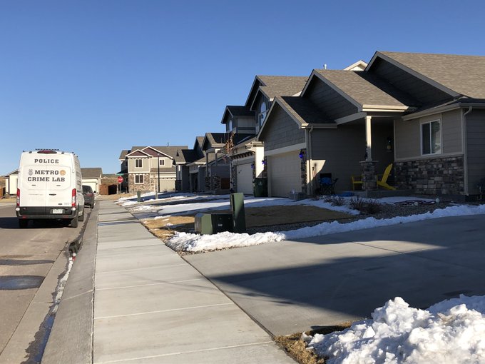 -Blood stain found under an electrical socket, matches GS DNA.*Report from the crime lab* (We saw this truck at the Stauch home several times, photo is from  @CatSilverTV )