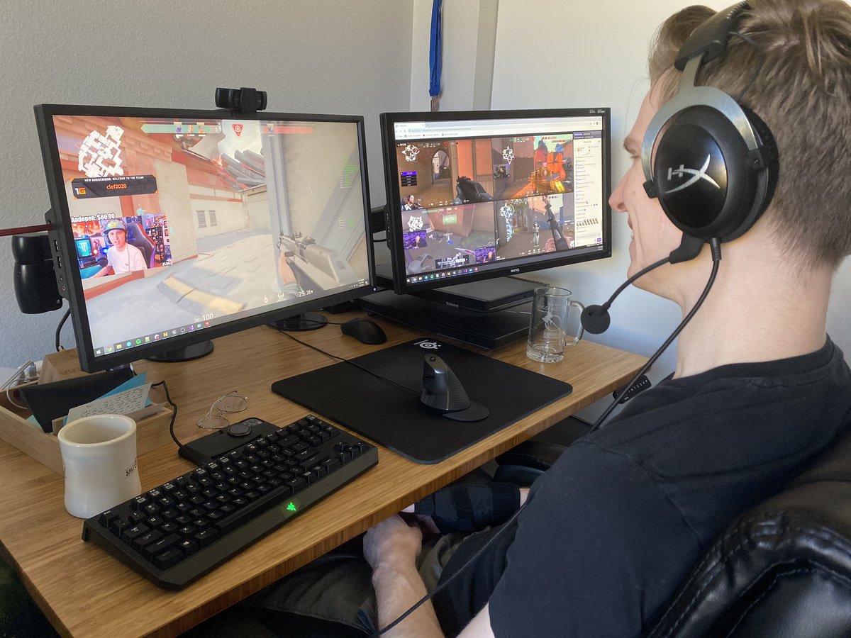 VALORANT christmas morning