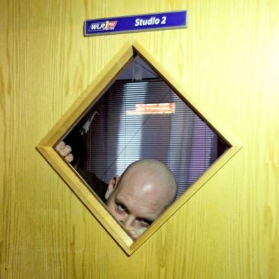 wlrfm's tweet photo. @djrayc is here with #TheWeekendShift 'till 10. Classic hits from #BillWithers #Chic #PetshopBoys #NightCrawlers #2Pac #HotChip to name a few. Plus Ray will be playing the latest singles from Irelands @BiigPiigMusic @pauljbolger @JessieXRoche @MickoRoche #TuneIn https://t.co/UHQehXqysx