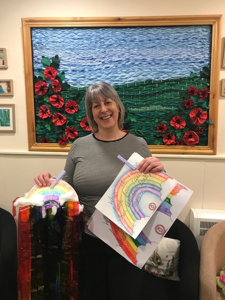 IngrowP's tweet photo. Our children have been busy making rainbows for everyone at @AffinityTrust Keighley. Hope they make you smile 😁🌈 #rainbowwindows #proudtobebradford https://t.co/utqhVtfE4D