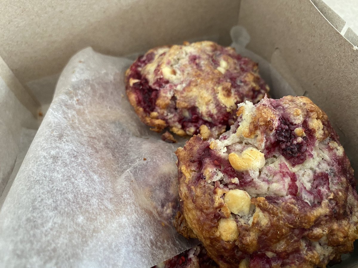 HShtuka's tweet photo. Dreams do come true! This morning I woke up thinking it would be lovely to have raspberry white chocolate scones from @sugared_spiced.
Yessss!
#nodivorceshere #myhero #bestsconesever https://t.co/QAjPx4Qw4g
