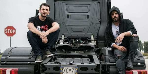 DailyGrindhouse's tweet photo. A moving and genuine film that racks up as many miles as it does revelations between old friends, DRIVE ME HOME is the perfect road movie for this moment in time, says @rottengerm77.
Please read his review & RT: https://t.co/Mf0kRfGr42
@vinmarchioni #SimoneCatania #Italy https://t.co/McGnyM9vnF