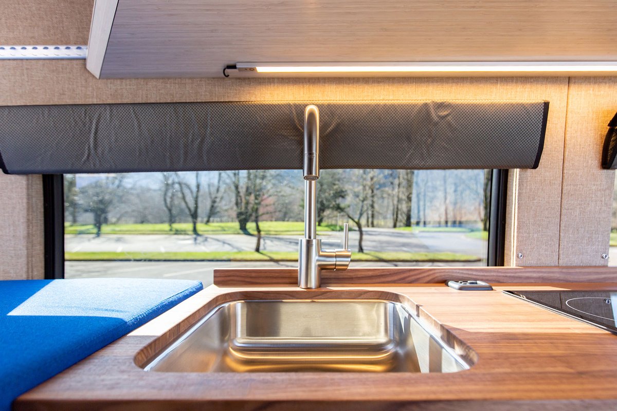 Outsidevan's tweet photo. Grace is our latest fully custom-built van to hit the road, and it’s downright out of this world. This 4x4 Sprinter 170 3500 is loaded with just about anything you can dream of. https://t.co/XQNUFou4C1
#outsidevan #vanlife #vanconversion #spintervan https://t.co/r2XbZnws5m