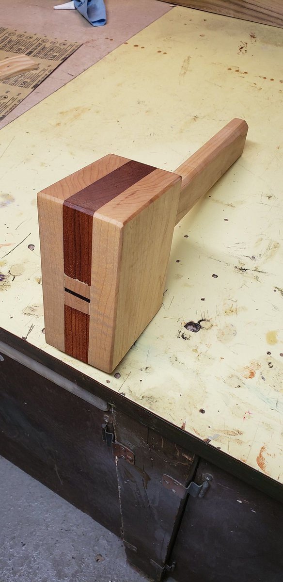 NightingaleWoo1's tweet photo. Made my first weighted #woodworking #mallet. Now that I have some of the procedures down, cant wait to make my next one. #cherry #tigermaple #boiledlinseedoil https://t.co/QoCjKq9ePZ