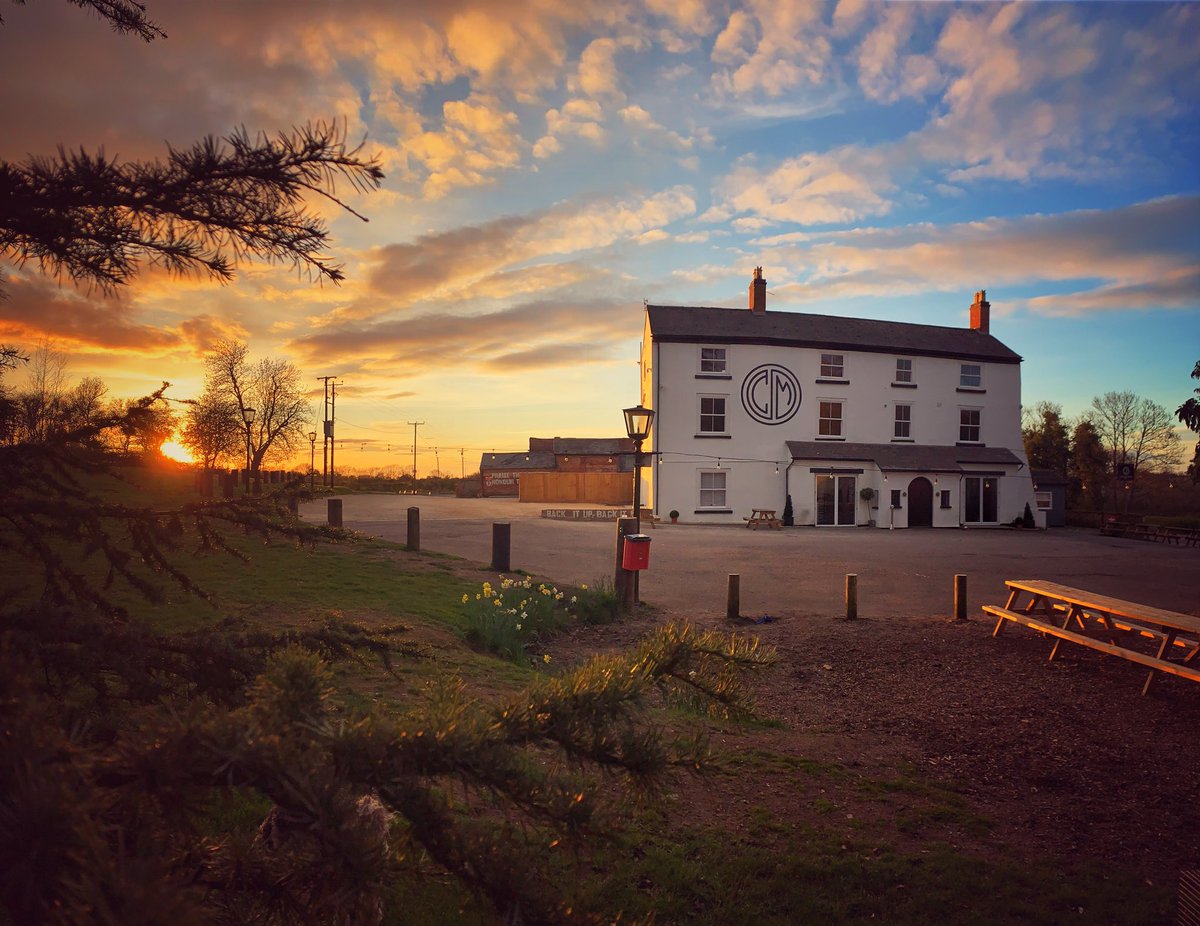 Sometimes peace and tranquillity has its place ☀️

#caffeineandmachine. #cultofmachine.