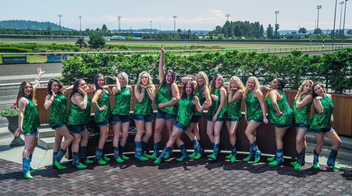 BootBoogieBabes's tweet photo. Channeling our inner #BeastMode #WolfSpititWeek @DeAnnaLeeDance @SeattleWolf https://t.co/5U3Z6sC0ll