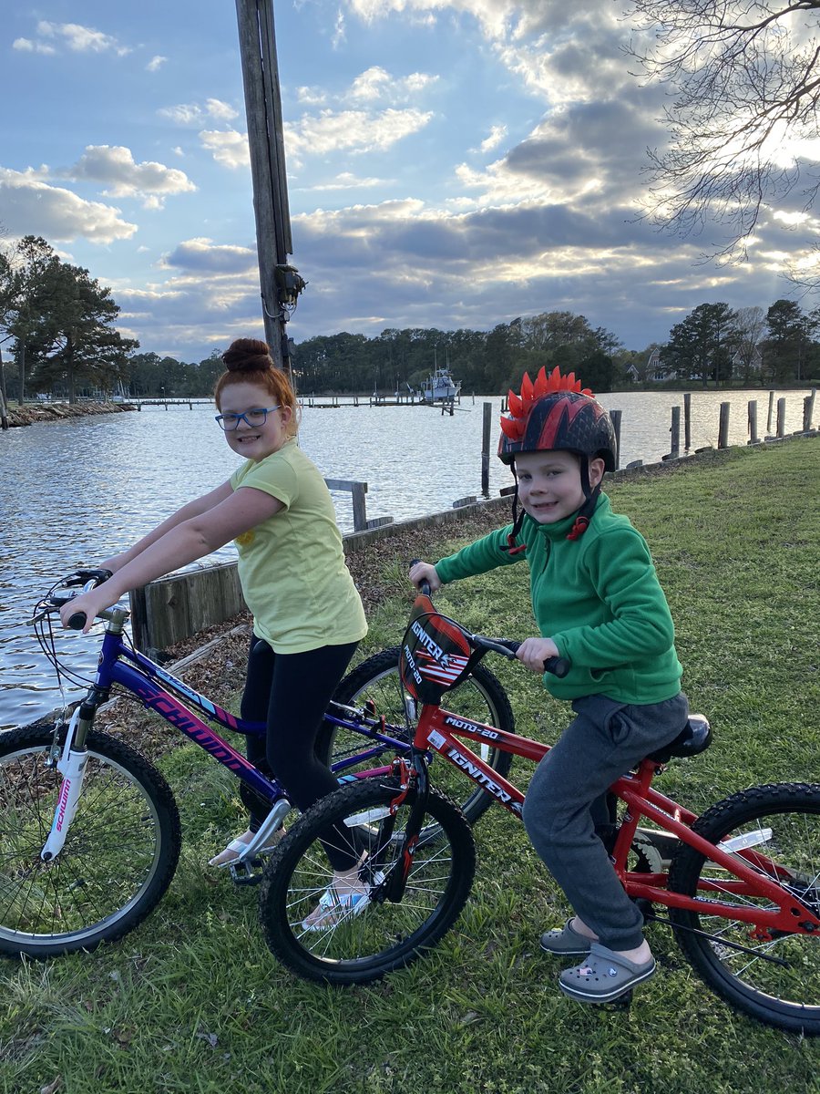 JenniferMHumble's tweet image. #HCSScience Science Spirit Week Chesapeake Bay Watershed Friday @HCS_ScienceDept @barronknights