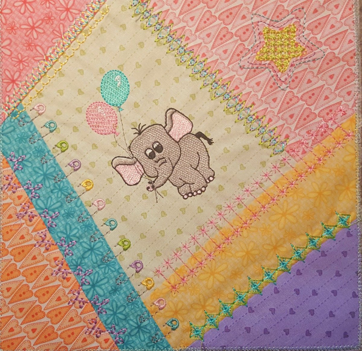 Patchworks Quilting tweet media