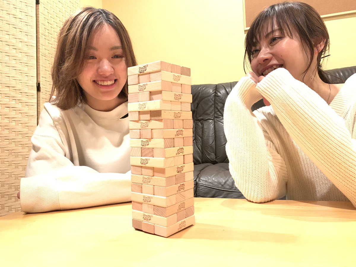 acoustic_m2's tweet photo. 本日20時動画UP✨
アコースティックルーム奏〜かなで〜チームと罰ゲームをか賭けて対決‼️
今回はギター講師Mizukiちゃんもたっぷり出演🎬
チャンネルは⬇️
https://t.co/tkiVwiwsgz
#M2
#M2music
#YouTube https://t.co/yXBQ0K7v54