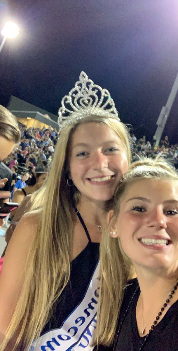 mrdthmoore's tweet photo. day 5: favorite fairfax hs memory is homecoming week #canthideourpride @FairfaxHighRebs https://t.co/S86j4K0YZW