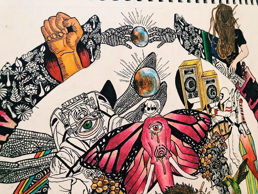 misslismarie's tweet image. I just start dreaming...and it all becomes music🔮
Left: 2015
Right: 2020
Thank you @bassnectar❤️❤️ You’ve been a huge outlet for inspiration, creativity, and growth...”Think for yourself and question”💭 #basshead #bassnectar 

Inspired by the talented uncommonculture✨