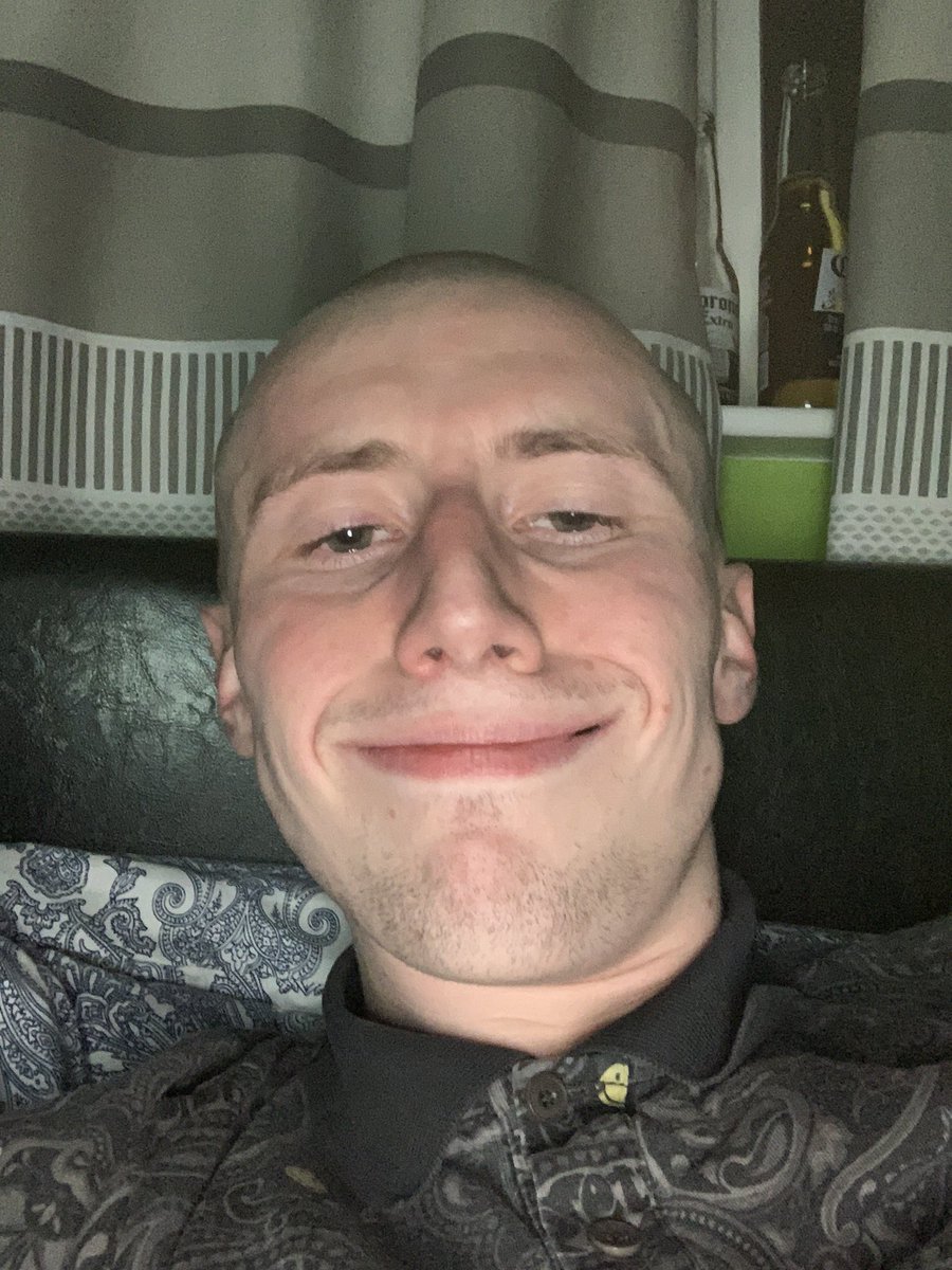 DannyHiggins97's tweet image. Rate my head?