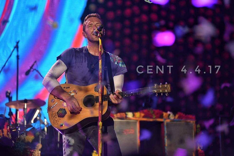 philconcerts's tweet photo. A head full of dreams came true exactly 3 years ago today.  #ColdplayManila #AHFODTOUR https://t.co/DdJ6ERzYPC