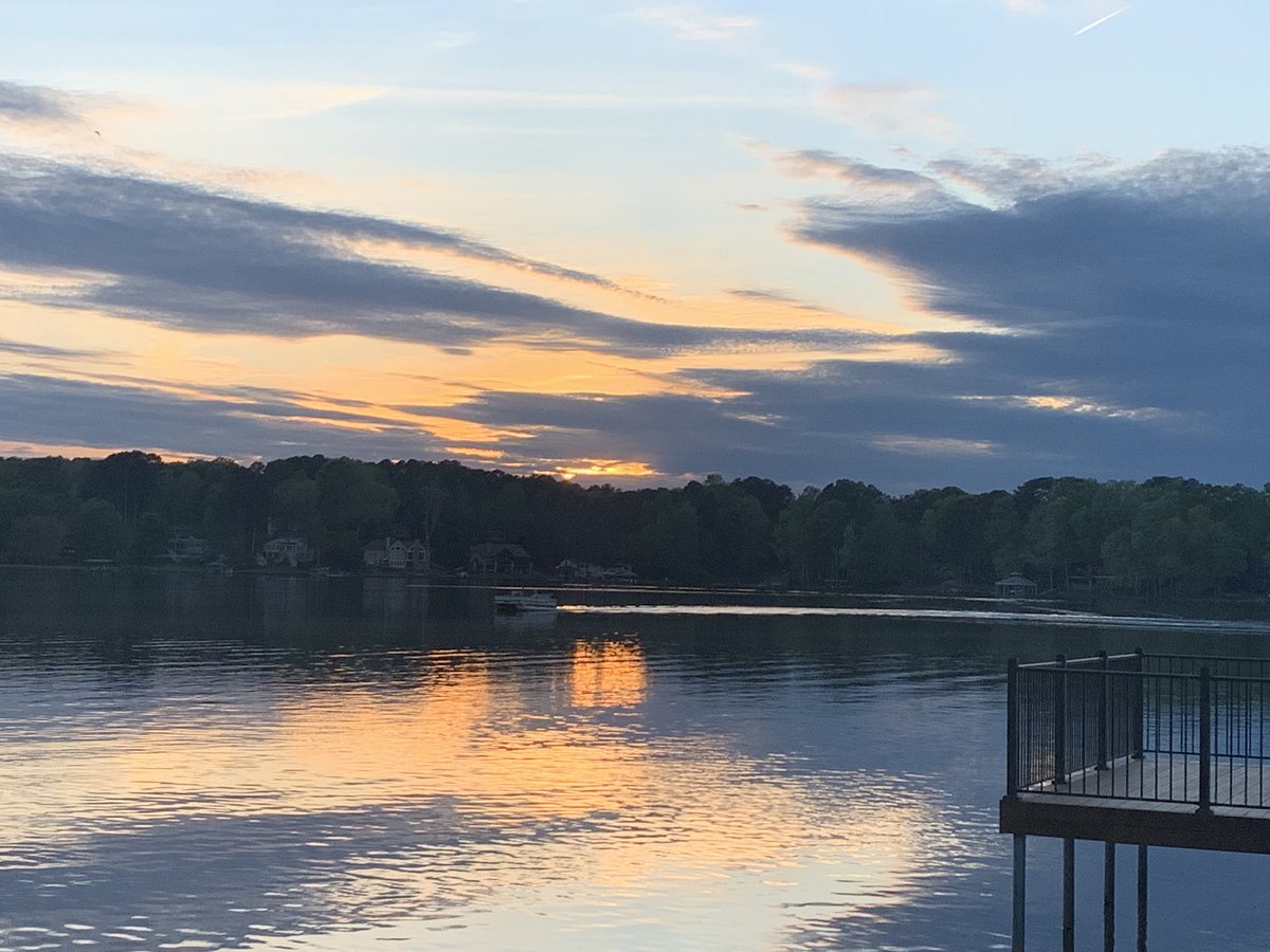 LMCoxton's tweet photo. As the sun sets on Week3 of Remote Learning, I want to personally thank my team for their hard work! Enjoy Spring Break! @ShandraChristo4 @scoxhcs @LetsBrockItOut @IamNicollegrant @sjones1478 #ESERocks #TagAnotherESEEducator #BetterTogether https://t.co/ZGOdak1UvE