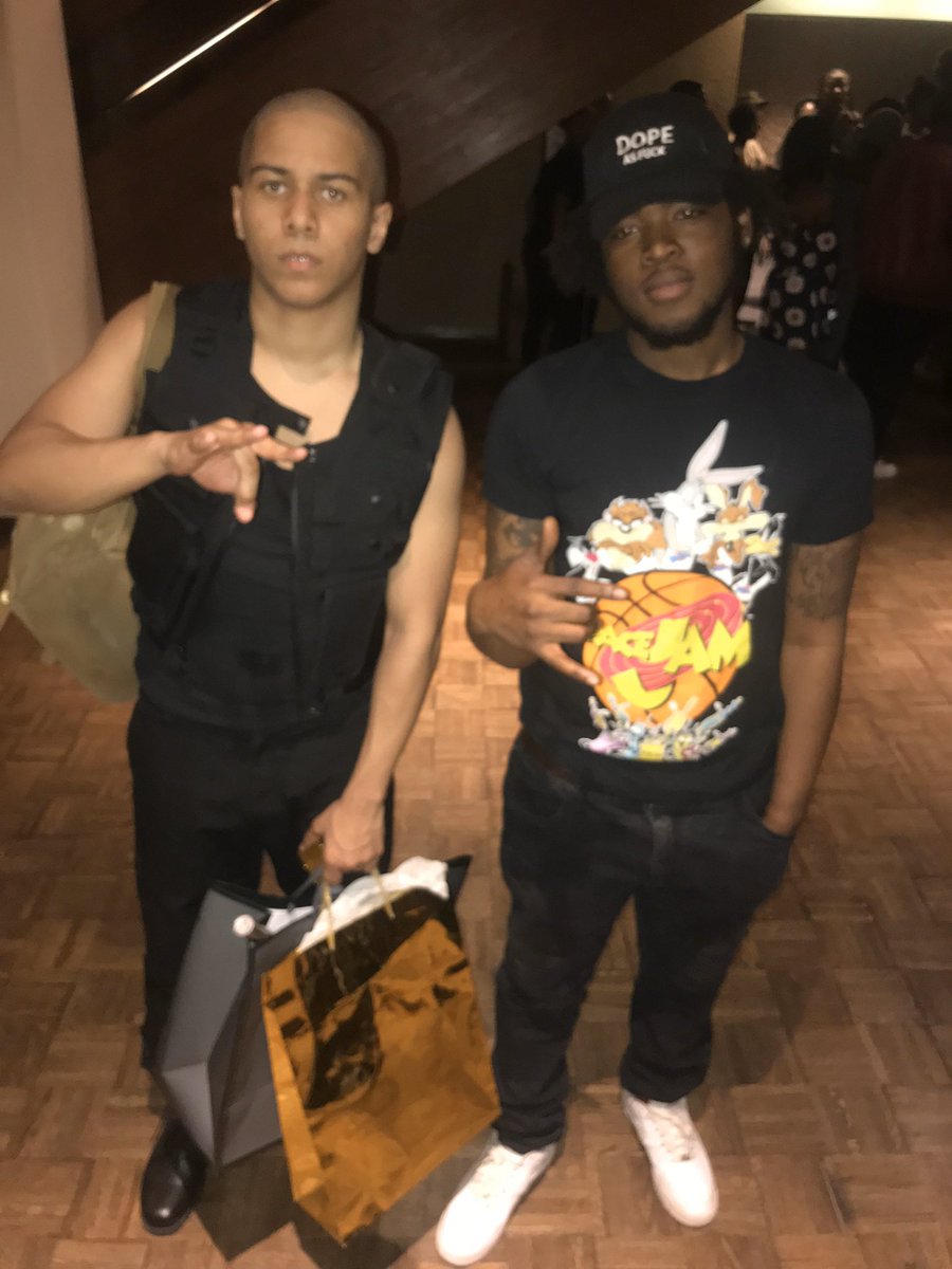 Bigbro_spudd's tweet photo. Word can’t describe the pain I’m feeling rn , i love you lil bro always n forever rest easy 😢❤️🕊 https://t.co/CcZqwFQyjV