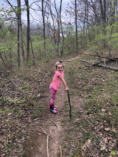 HarrisonWildcat's tweet photo. Kamryn Kinnett and family found a trail and went on a 1+ mile hike! #reconnectingwildcats #FitDayFriday https://t.co/OX8AcXttRr