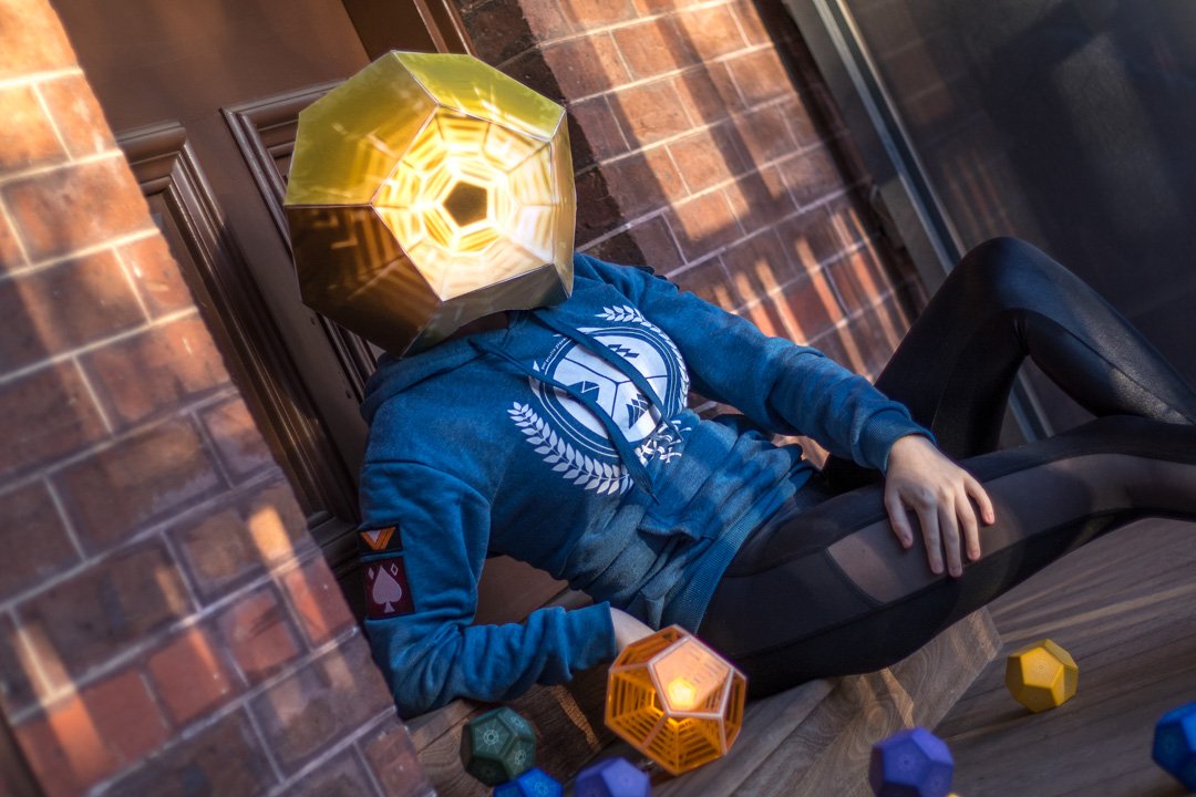 lightishredcos's tweet photo. Paint me like one of your french emgrams 😜 @BungieStore @Bungie @rDESTNYCREATION https://t.co/Zd3t4xjvXJ