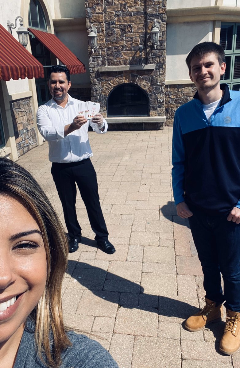 mariadoloresATT tweet media