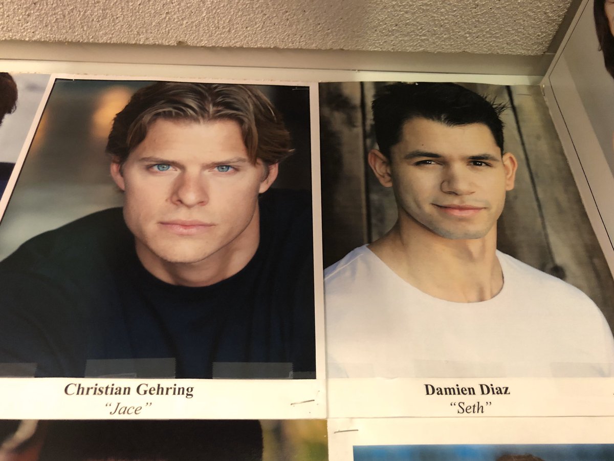 allen_hooper's tweet image. @TijuanaRicks @OliviaWelch02 
@ChadRoberts98 @jarardkings @shannavstrong @yolakin @KeeganMKey @rayliotta @BarbraStreisand @katemcdaniel @hudsonwest @omarleyva @aasian @steveagee @QuitcherBitchyn @iamandreamartin @TheJenODell @vicdameezy @PatrickHumeActs @KelseyFormost @robzazzali