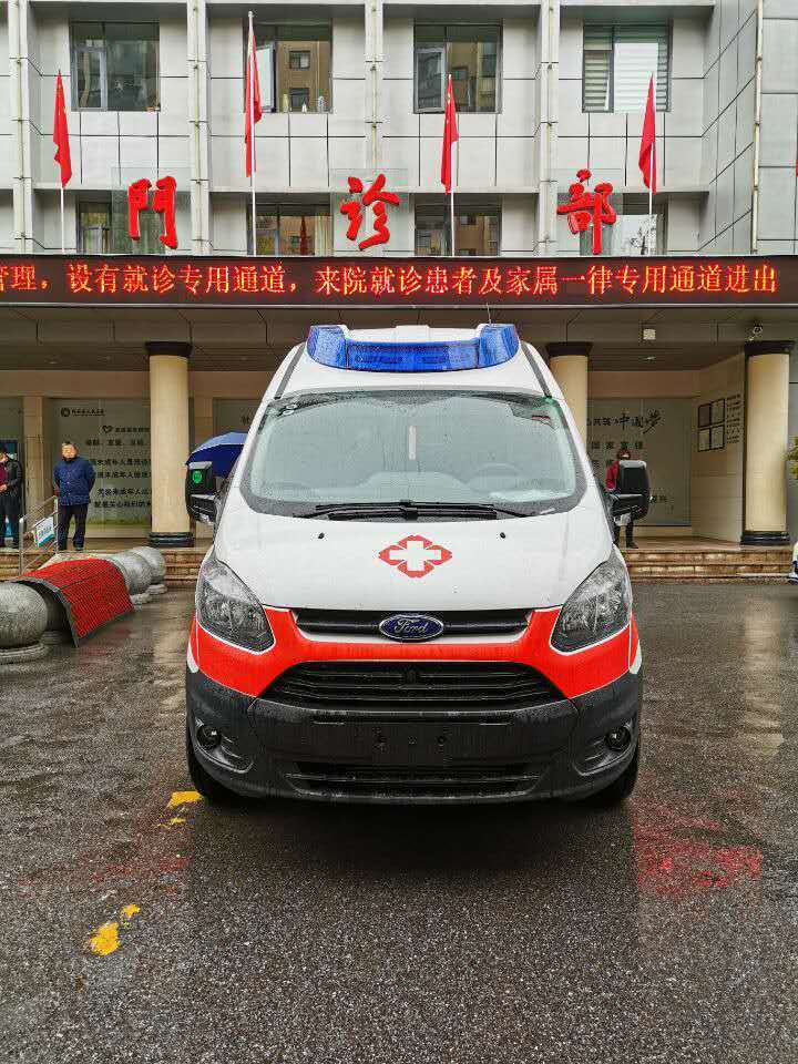 timmyxuph's tweet photo. [Donation]

Trans:
#Fightingagainstnewpneumonia #Weareinaction. On April 2nd, the guardianship ambulance donated by @ 许魏洲 ZZ arrived at the Yunxi County Health Bureau of Hubei Province.

📸 CTTO
#timmyxu #timmyxu许魏洲 #xuweizhou #xuweizhou许魏洲 #fightagainstcovid19 https://t.co/J9L1MN7yew