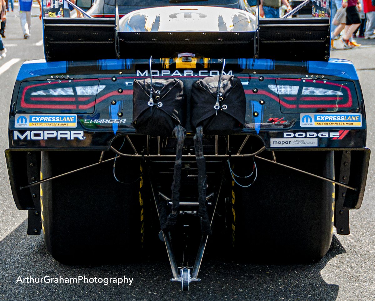 ArthurHGraham's tweet photo. #arthurgrahamphotography #nitrofunnycars #nitrofunnycar #matthagan_fc #donshumacherracing #mopar #dodgecharger #racewaypark #dragracingphotos #teammopar #dragracing #nhradragracing #nhrafunnycar https://t.co/uuXsFPA7Qw