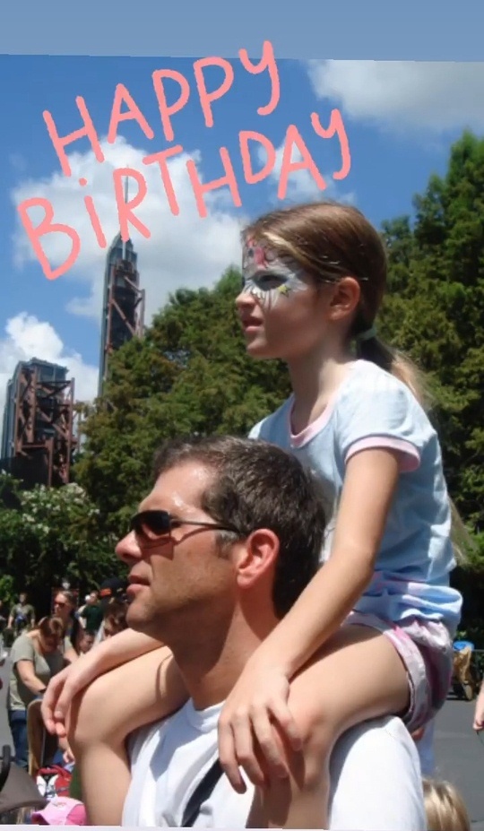 ChrisMeierFCRU's tweet photo. #FOTOS #InstagramStory Christian Meier @oliverdog
#FelizCumpleaños #GiaMeier 💐🎂😇 #Felices17🌹😘
#FelizCumpleañosGia 🌺
#HappyBirthday #BabyG🌼
Thanks #jacquesferrand @rogerloayza 03/04/2020
 vía #InstagramStory #ChristianMeier @oliverdog
 03/04/2020 https://t.co/Vd3EbE1jQI https://t.co/fjcLCQKTEV