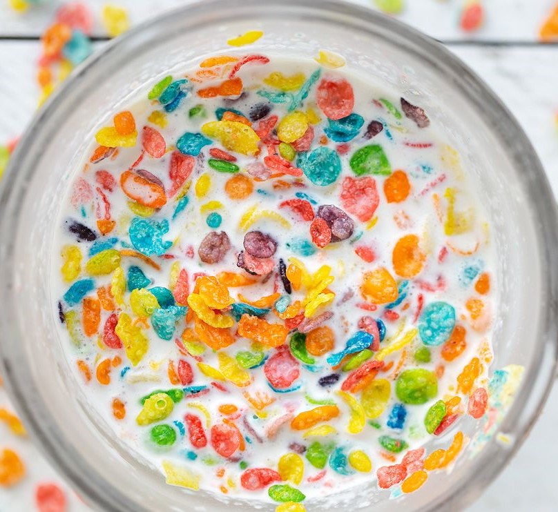 LocalScoopCLT's tweet photo. Cereal milk is now available in pints only! Order online for easy curbside pick up! We're open today from 4:00 - 8:00 pm!  See you soon (at a safe 6 foot distance 😉) #LocalScoopCLT #LocallySourced #FreshlyCrafted #Charlotte #Ballantyne #SouthCharlotte #cltfive https://t.co/XDSUfrDECA