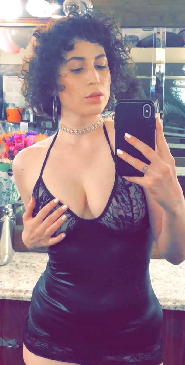 Babyblu97Of's tweet photo. I don’t usually give into peer pressure, but I’ll give into yours (but you’ll give into mine first 😈). Hit the link in my bio to be one of the lucky suckers to get my discounted onlyfans! #onlyfansgirl #onlyfans #findom #goddess #fetish #horny #nsfw #bigboobs #bigass #latina https://t.co/furvYjyQZC
